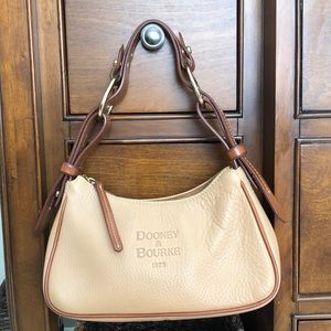 Dooney & Bourke hobo bag